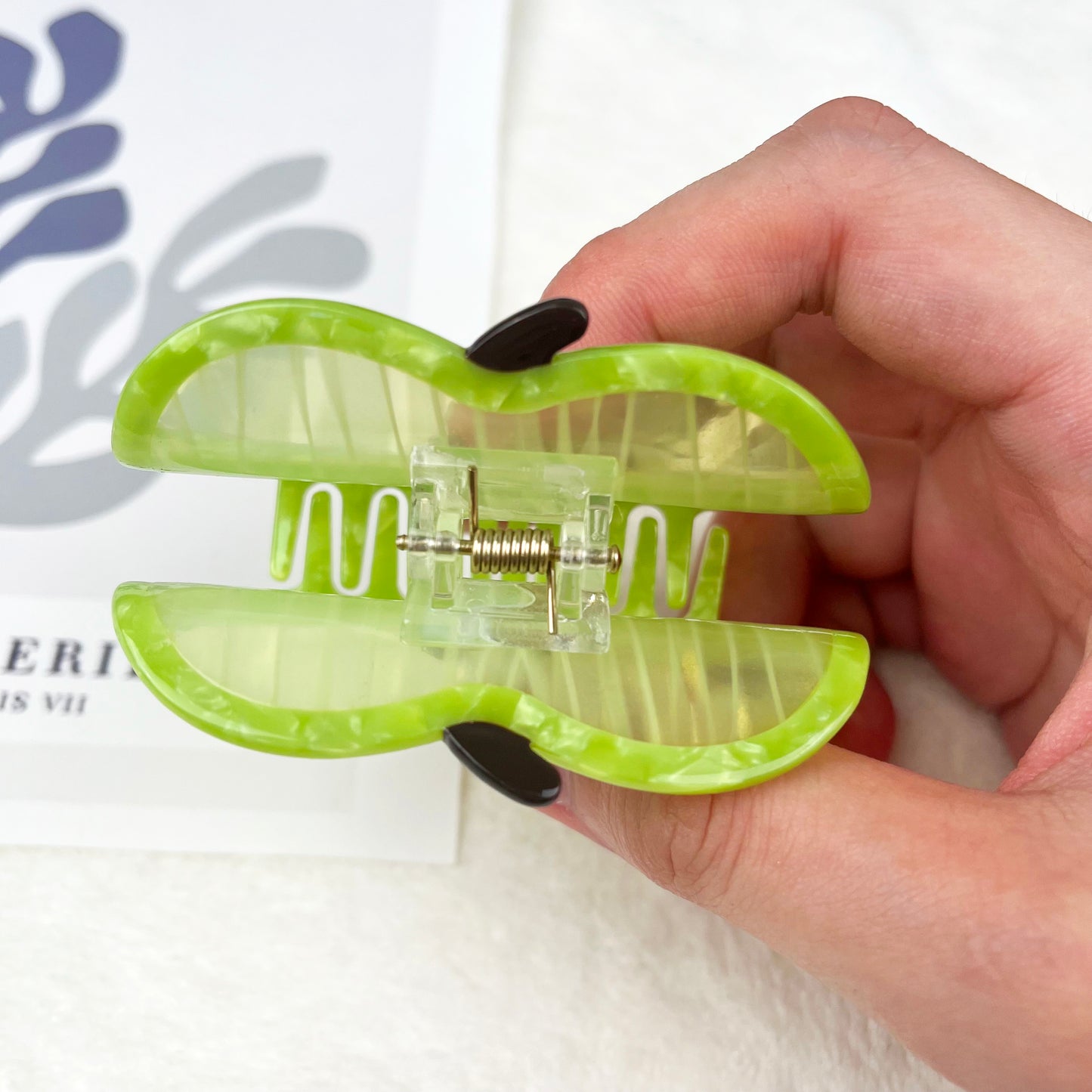 green apple hair claw clip