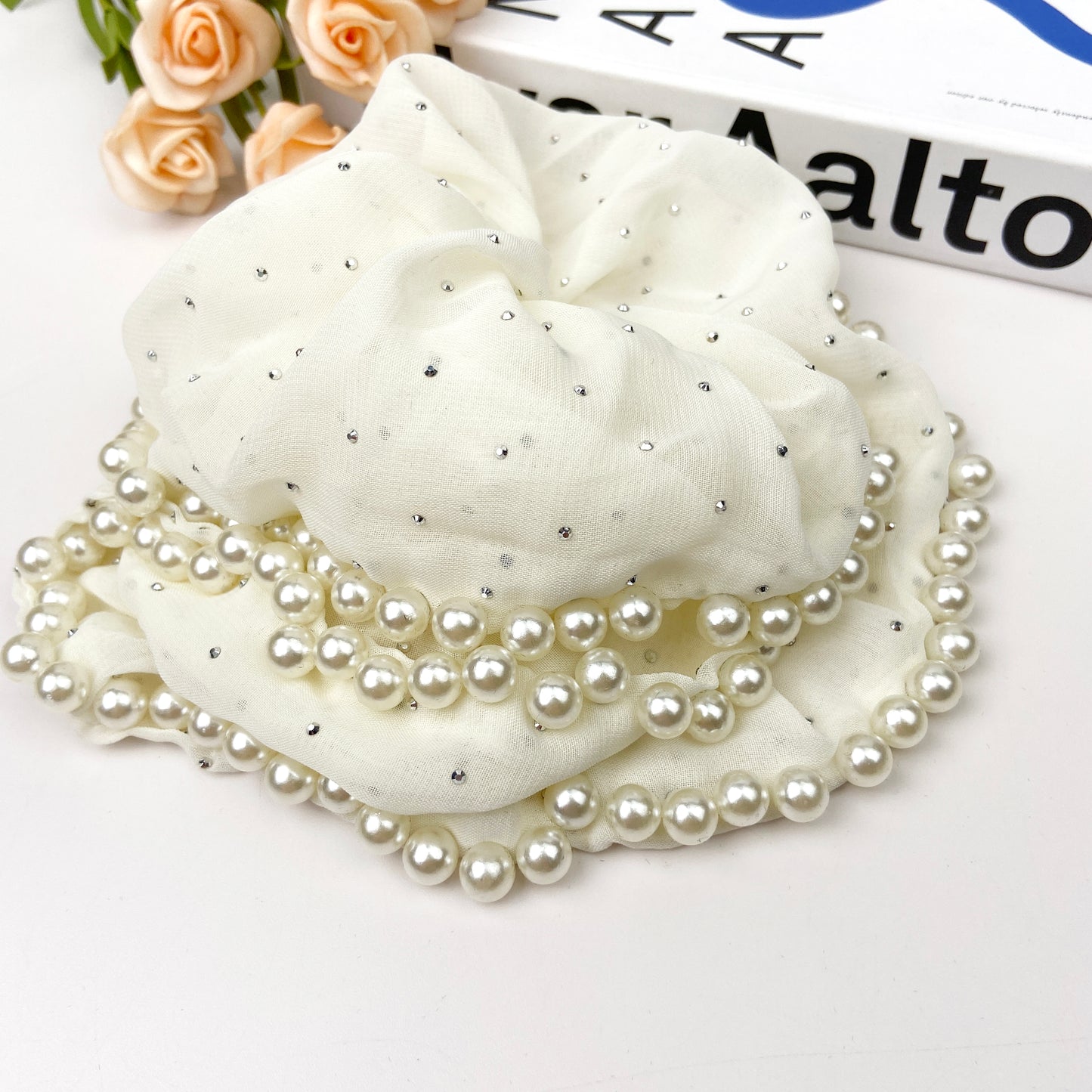 Soft Gypsophila Pearl Hair Tie