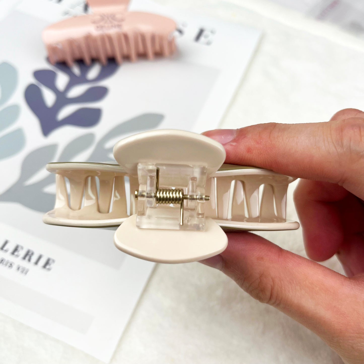 Vintage acetate letter hair claw clip