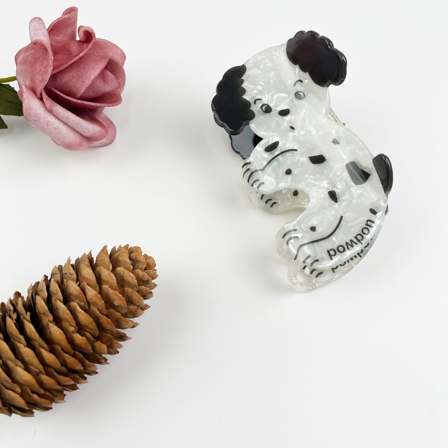 Cute spotted puppy cute hair claw clip