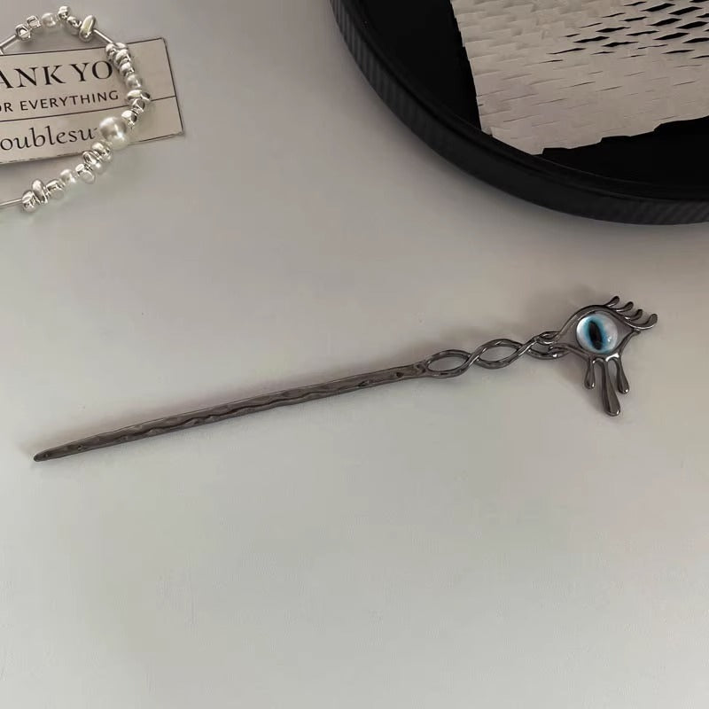 Devil's Eye Metal Hairpin Silver