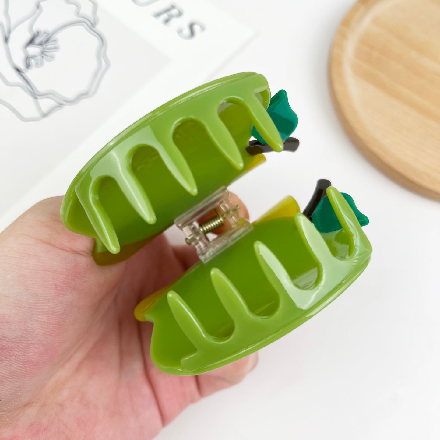 Green apple hair clips fruit claw clip