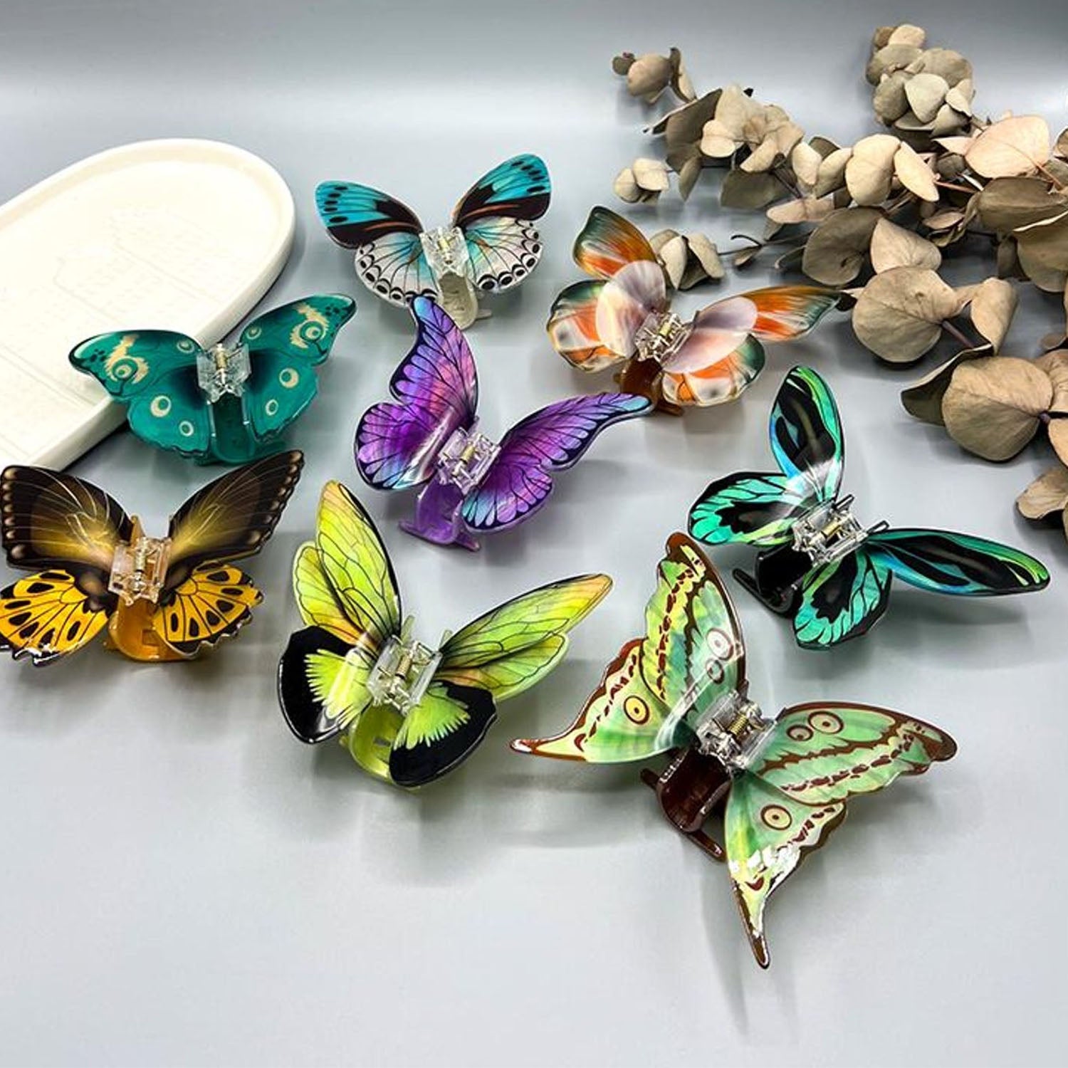 Butterfly Grip Updo Shark Clip