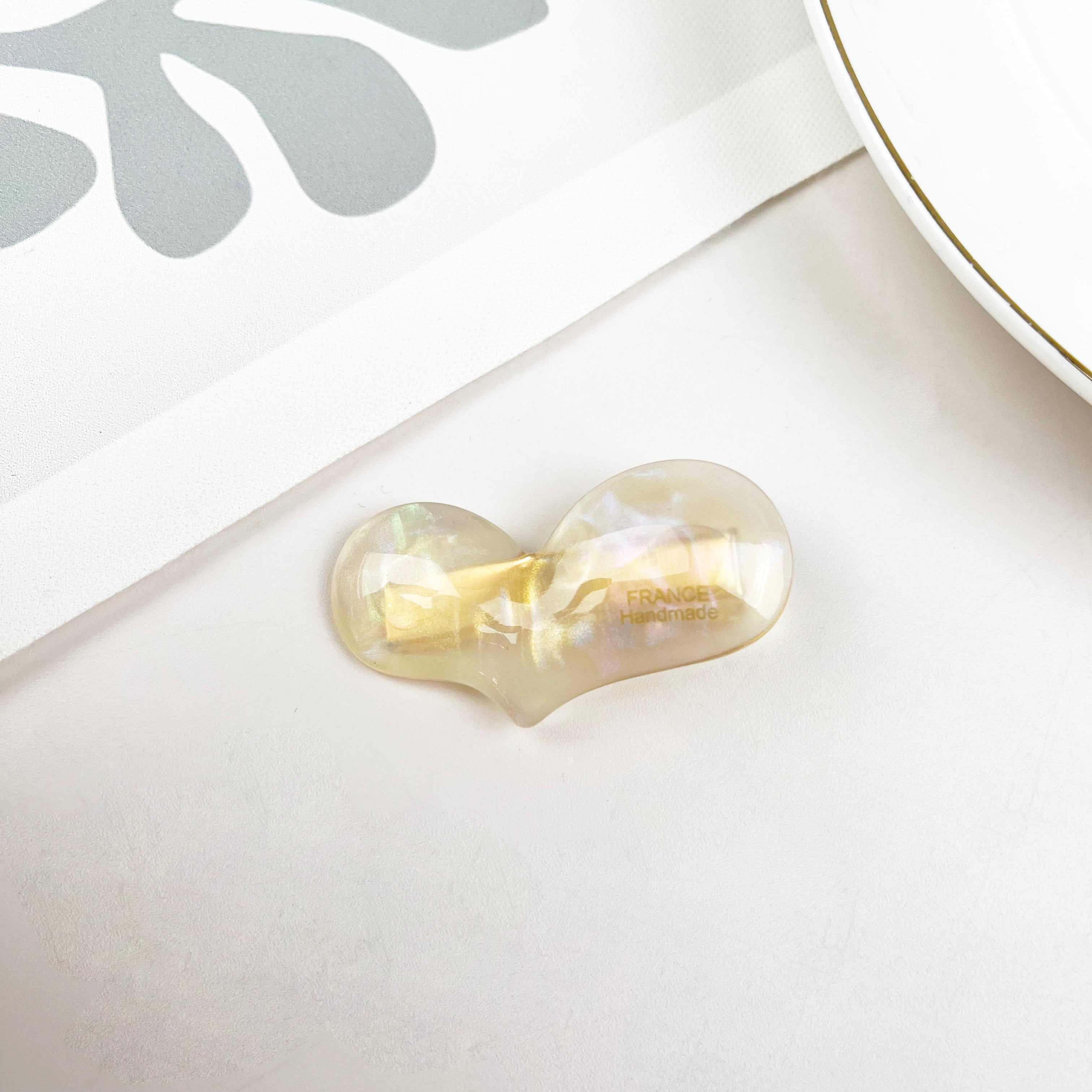 Thick Acetate Love Hair Clip Asymmetric Love Duckbill Clip