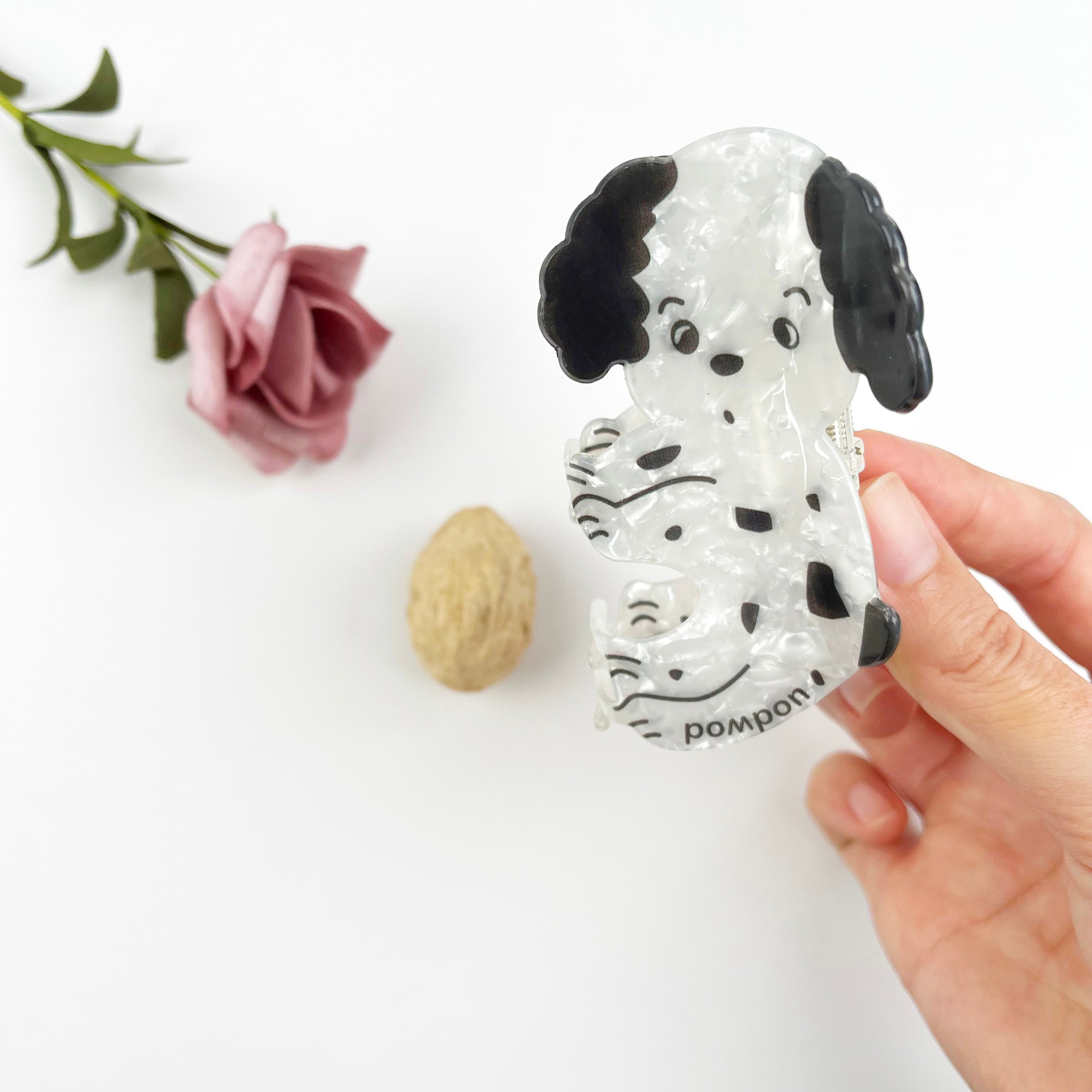 Cute spotted puppy cute hair claw clip