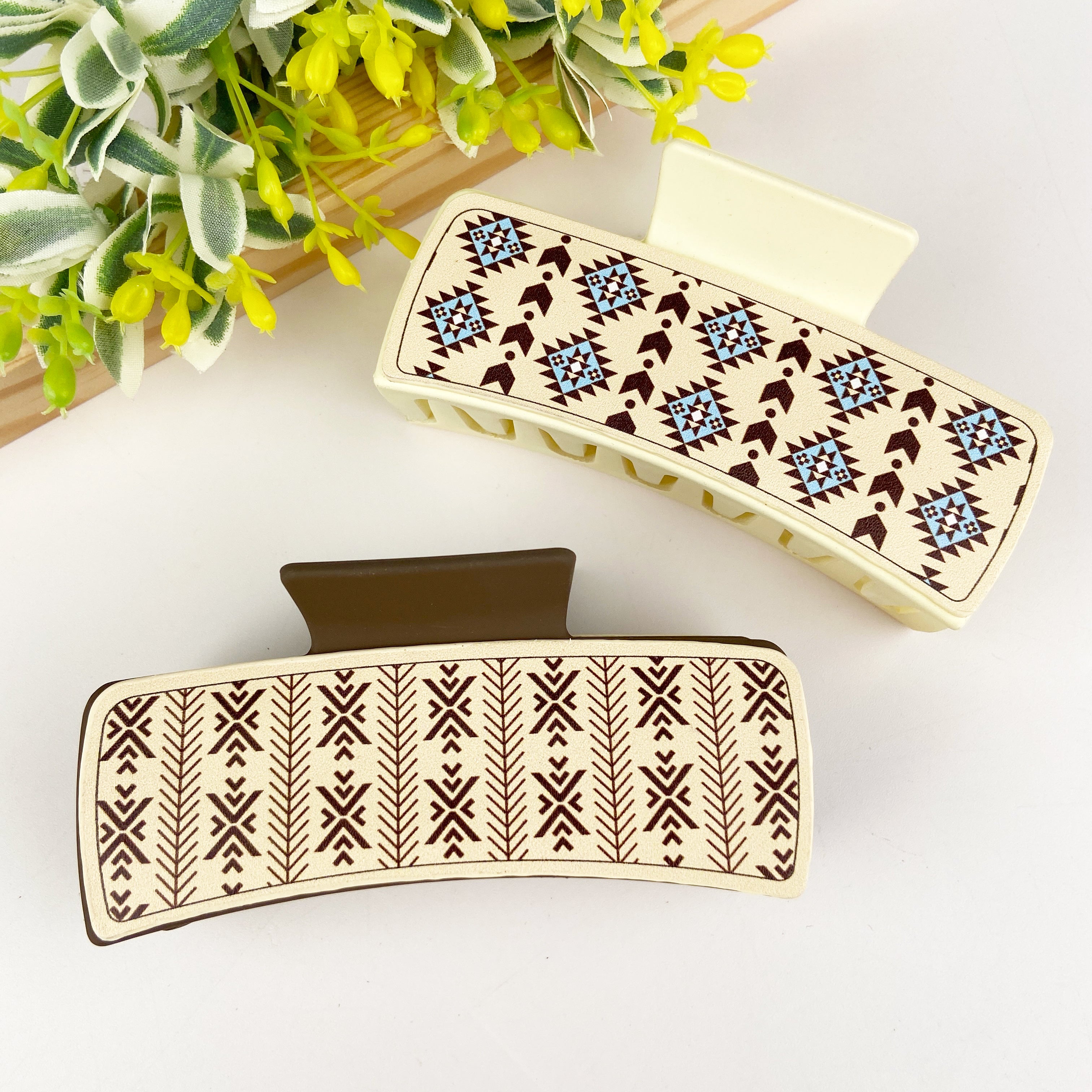 Retro PU simple hair clip for women