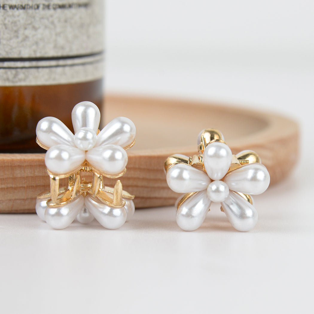 Retro Five Petal Flower Daisy Pearl Small Jaw Clip