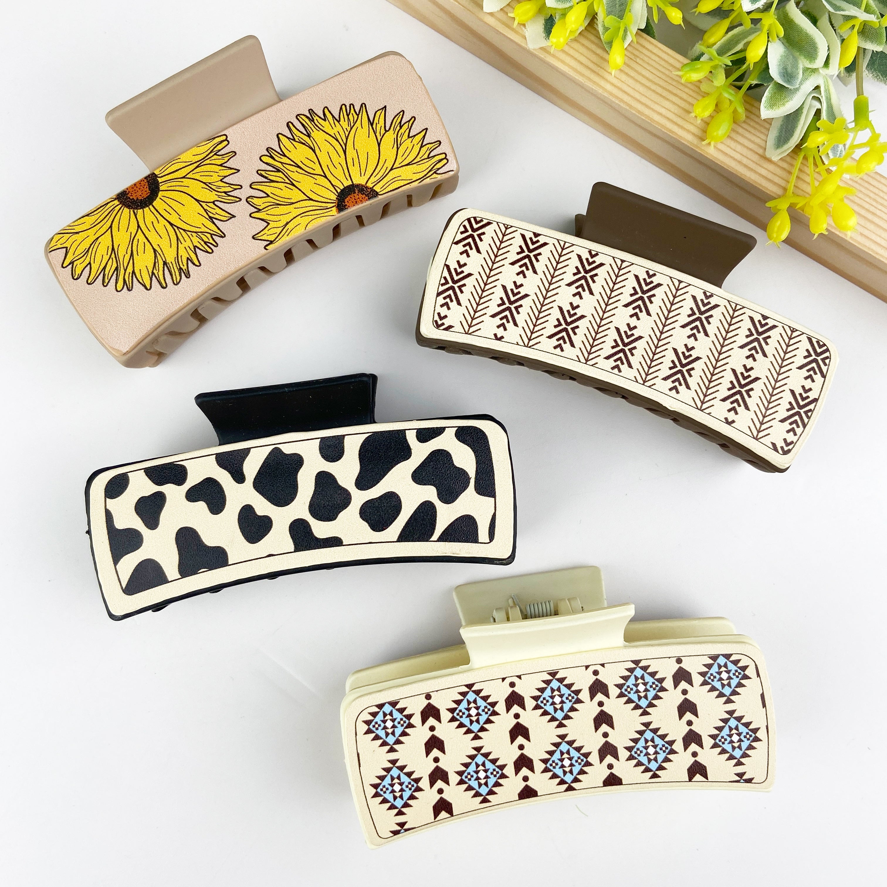 Retro PU simple hair clip for women