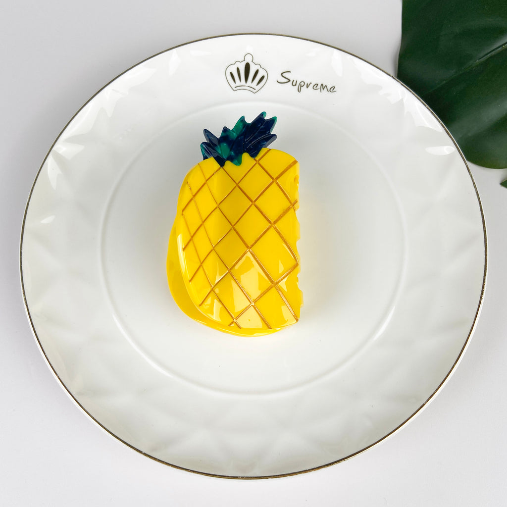 Vegetable Clamp Cherry Apple Shark Clamp Light Luxury Hair Claw Clip