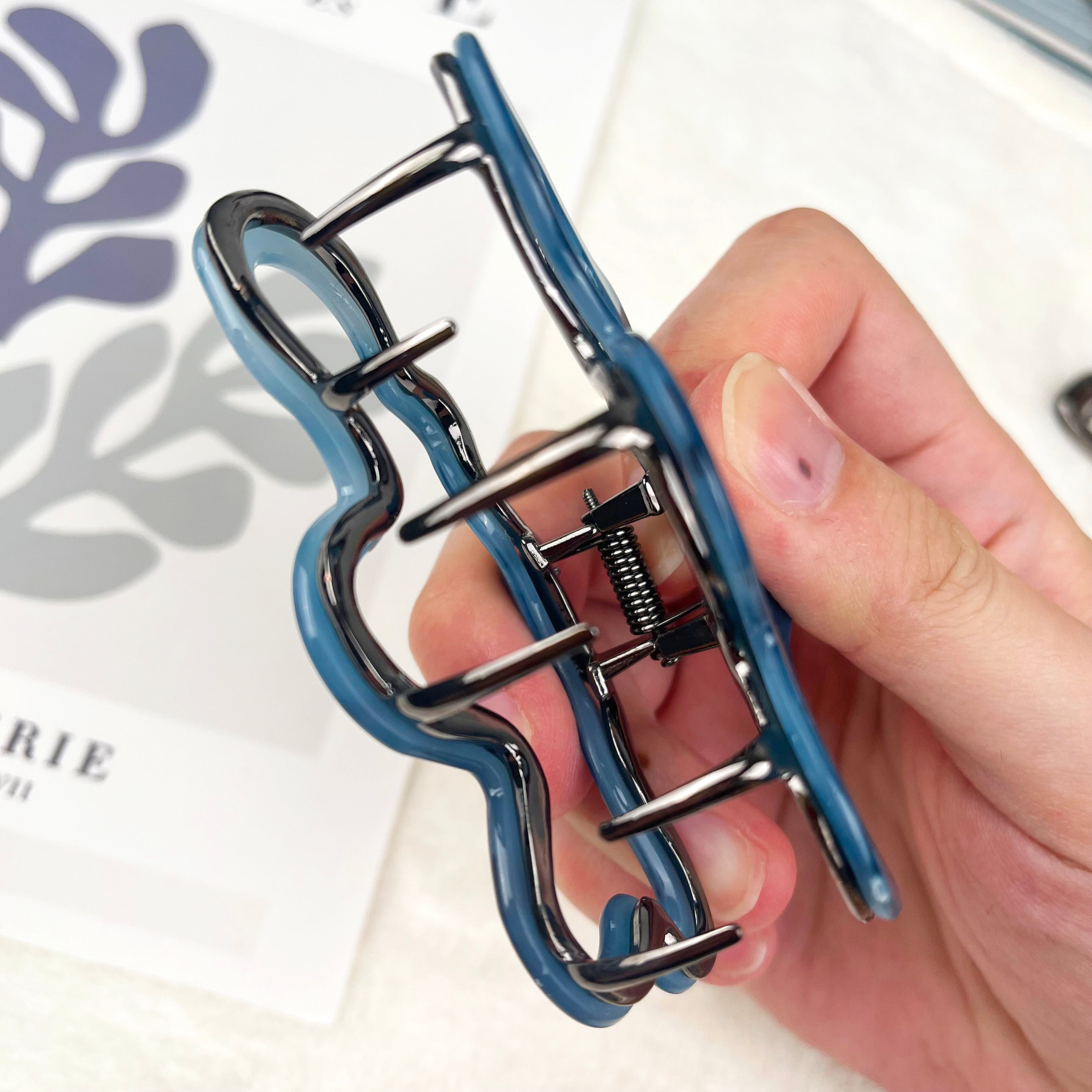 Acetate metal cloud hair claw clip