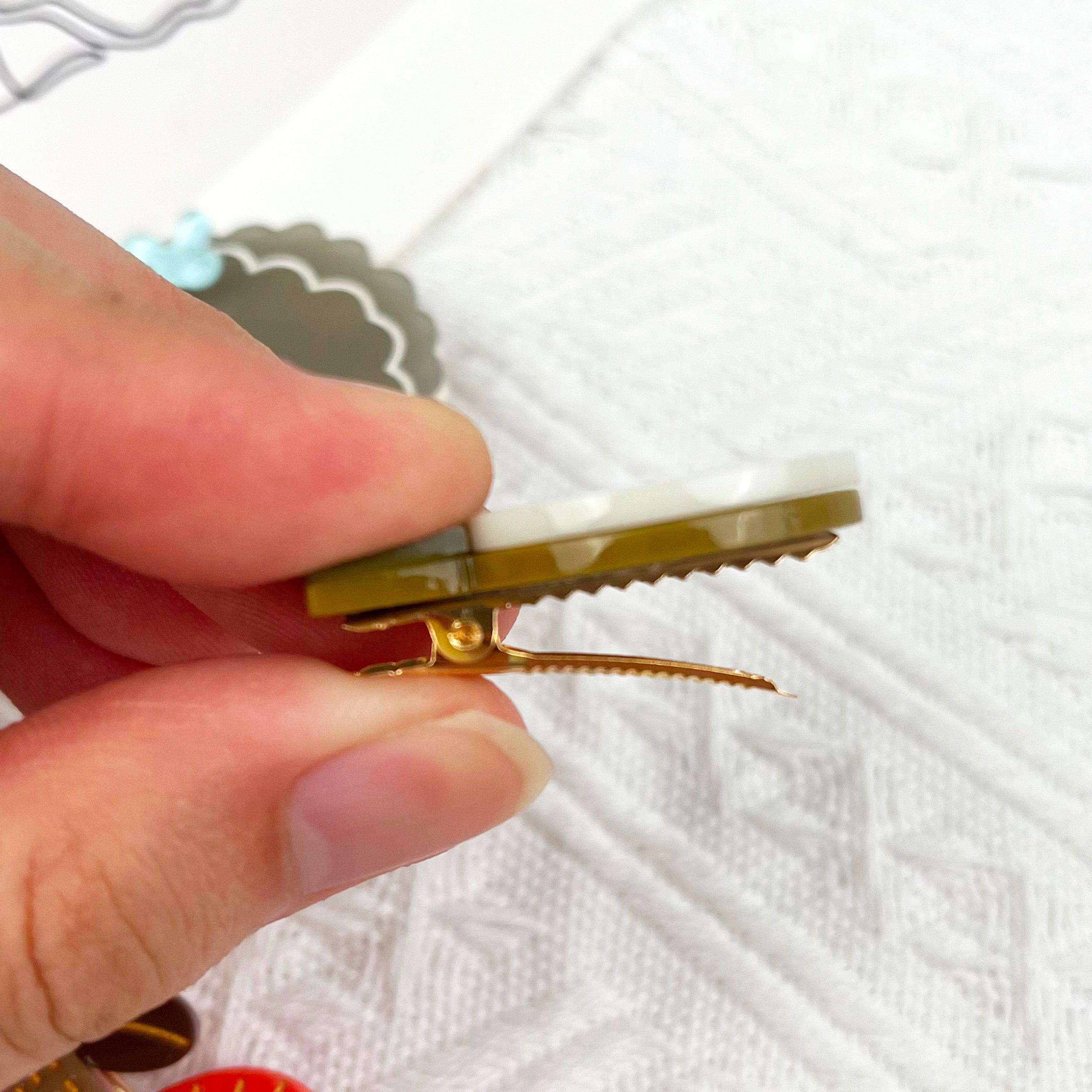 Small animal duckbill clip hedgehog flower hair clip