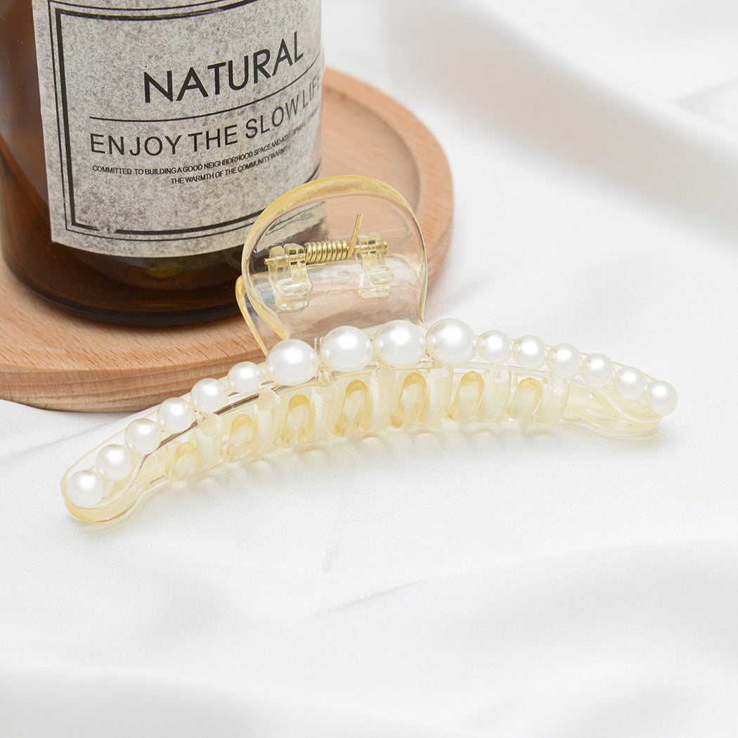 Pearl Hair Claw Clip