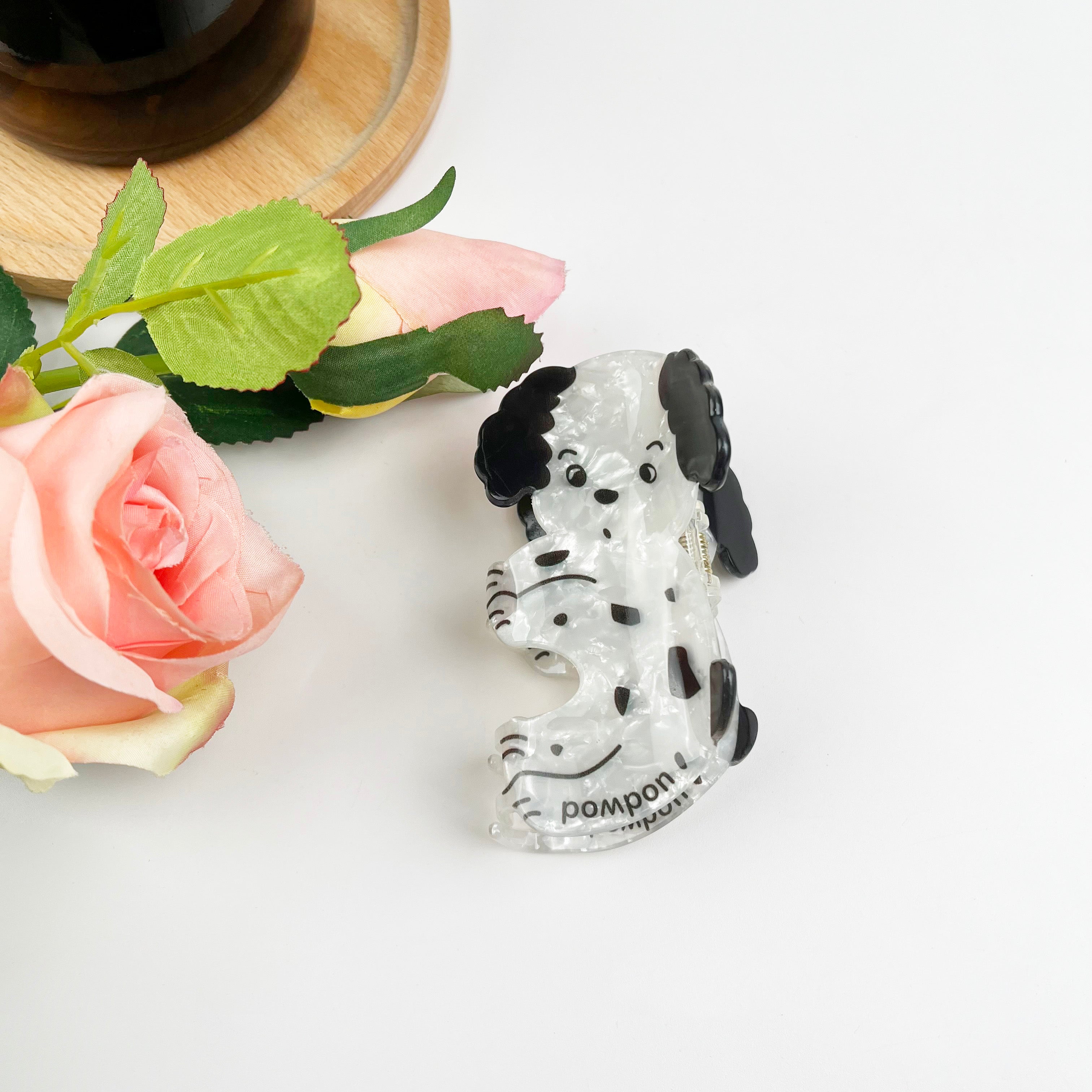 Cute spotted puppy cute hair claw clip
