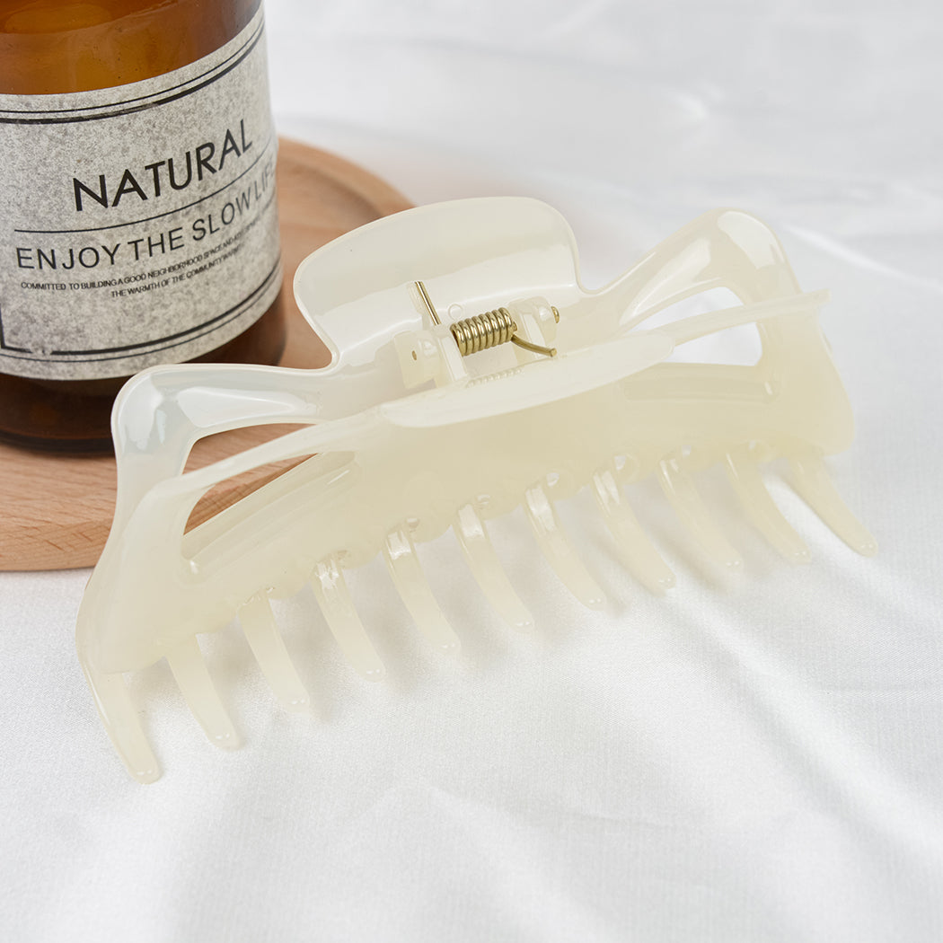Retro Large Hair Claw Clip