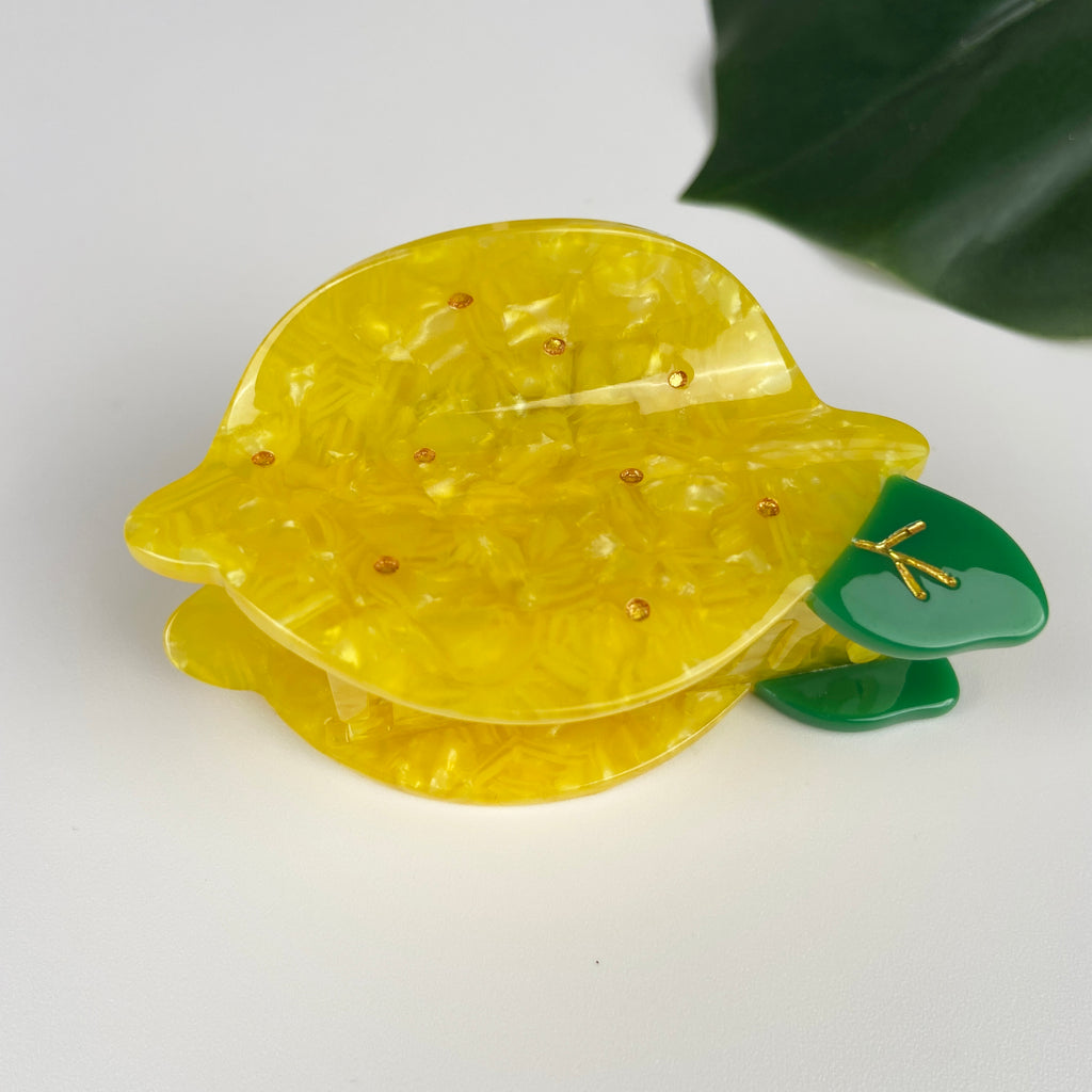 Vegetable Clamp Cherry Apple Shark Clamp Light Luxury Hair Claw Clip