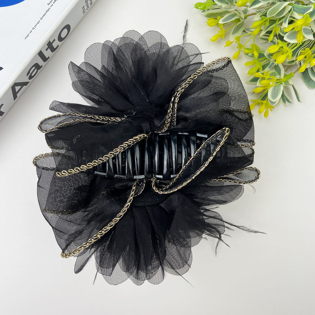 Cloud Sequin Seersucker Hair Clip