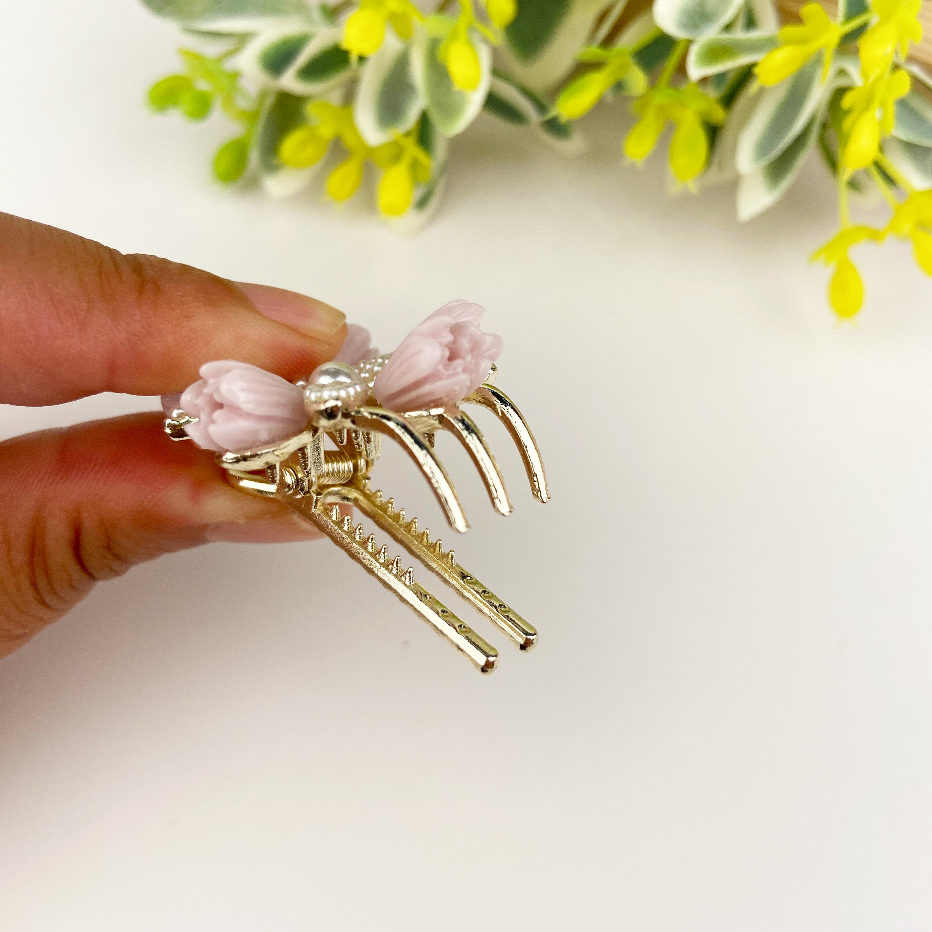 Pearl Flower Hair Clip