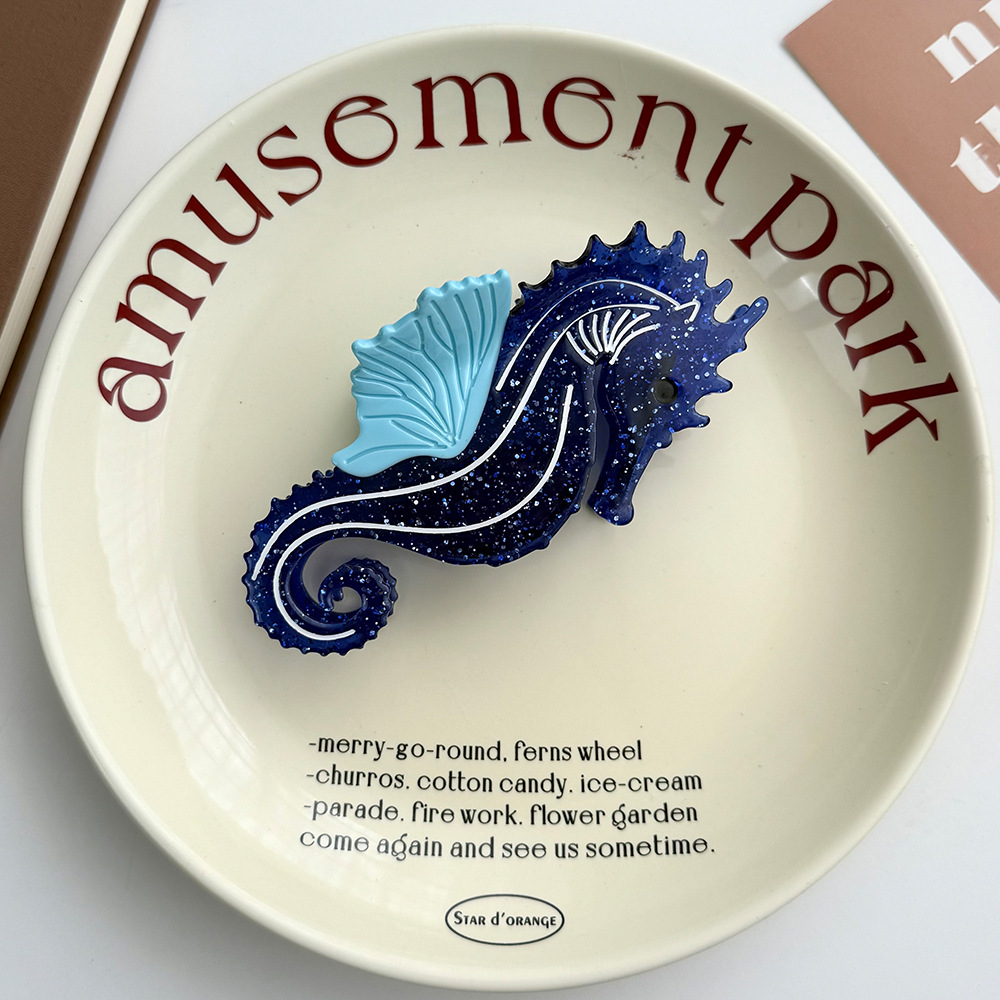 Haima Barrettes Ocean Back Head Half Grasping Updo Shark Clip