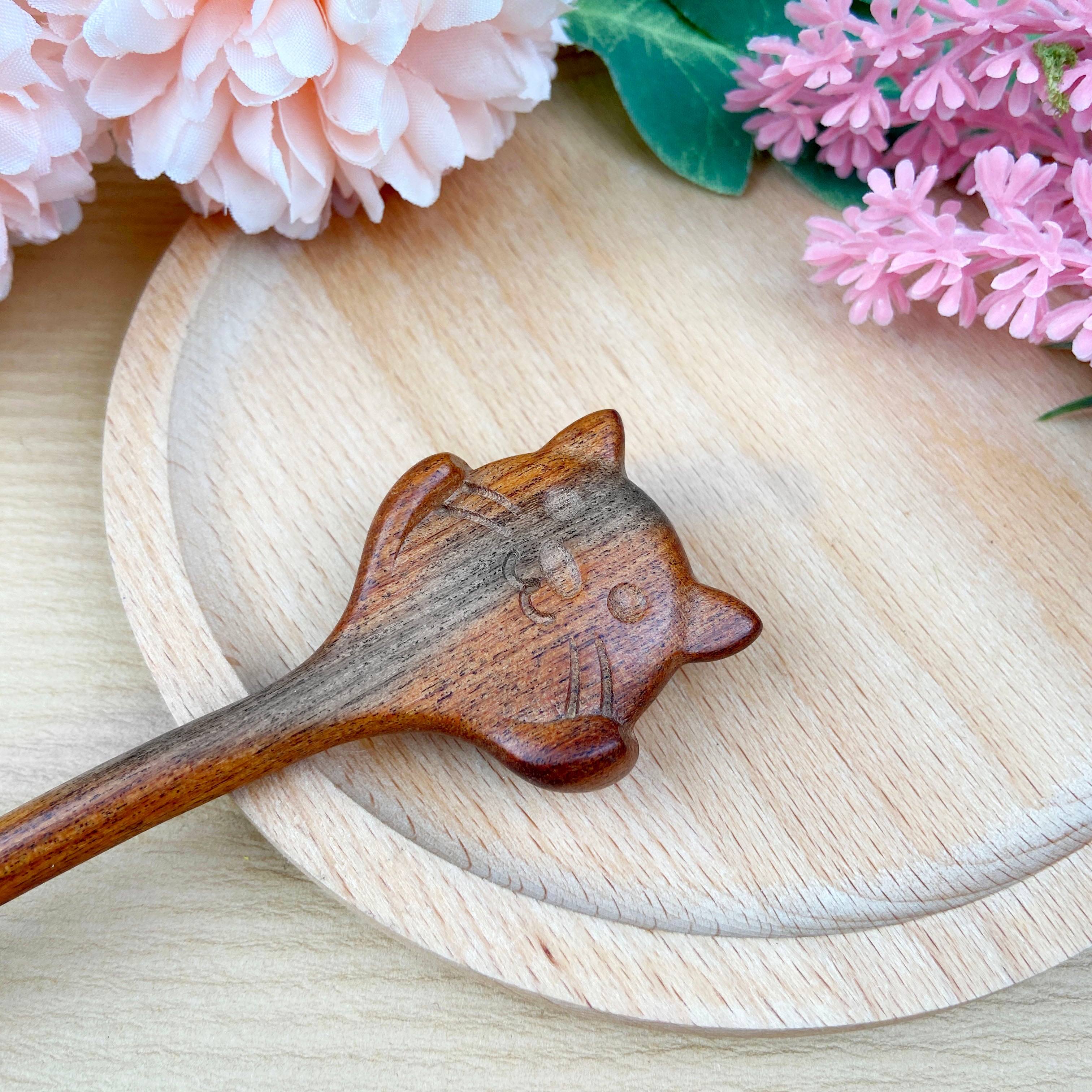 Cute cat hairpin sandalwood hairpin