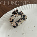 Square Grip Updo Shark Hair