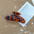 Blue-and-White Porcelain Style Claw Clip — Tie-Dye Speckled Pattern, Ideal for Updos