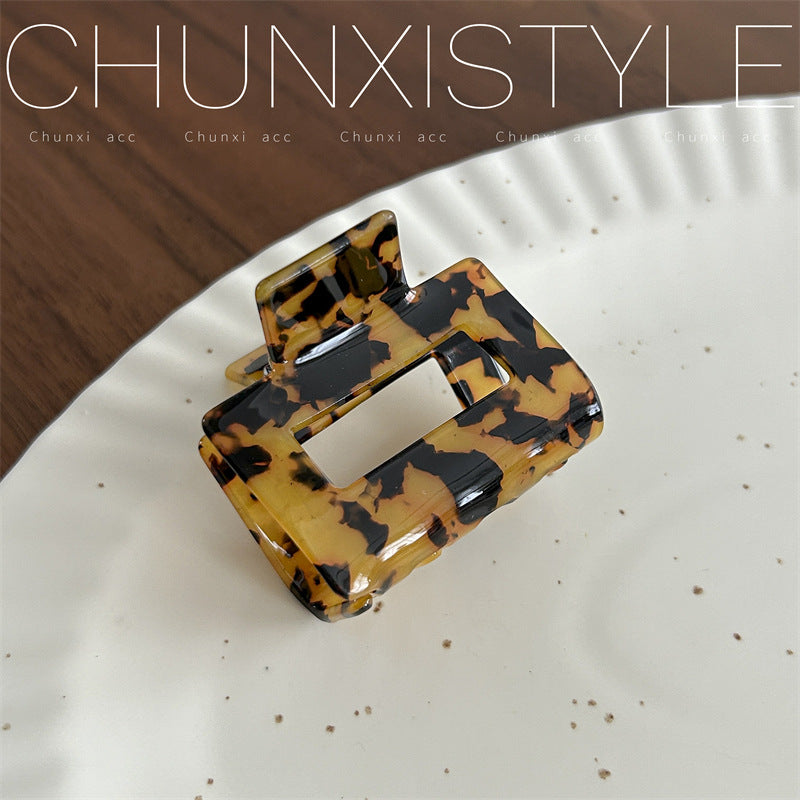 Square Grip Updo Shark Hair