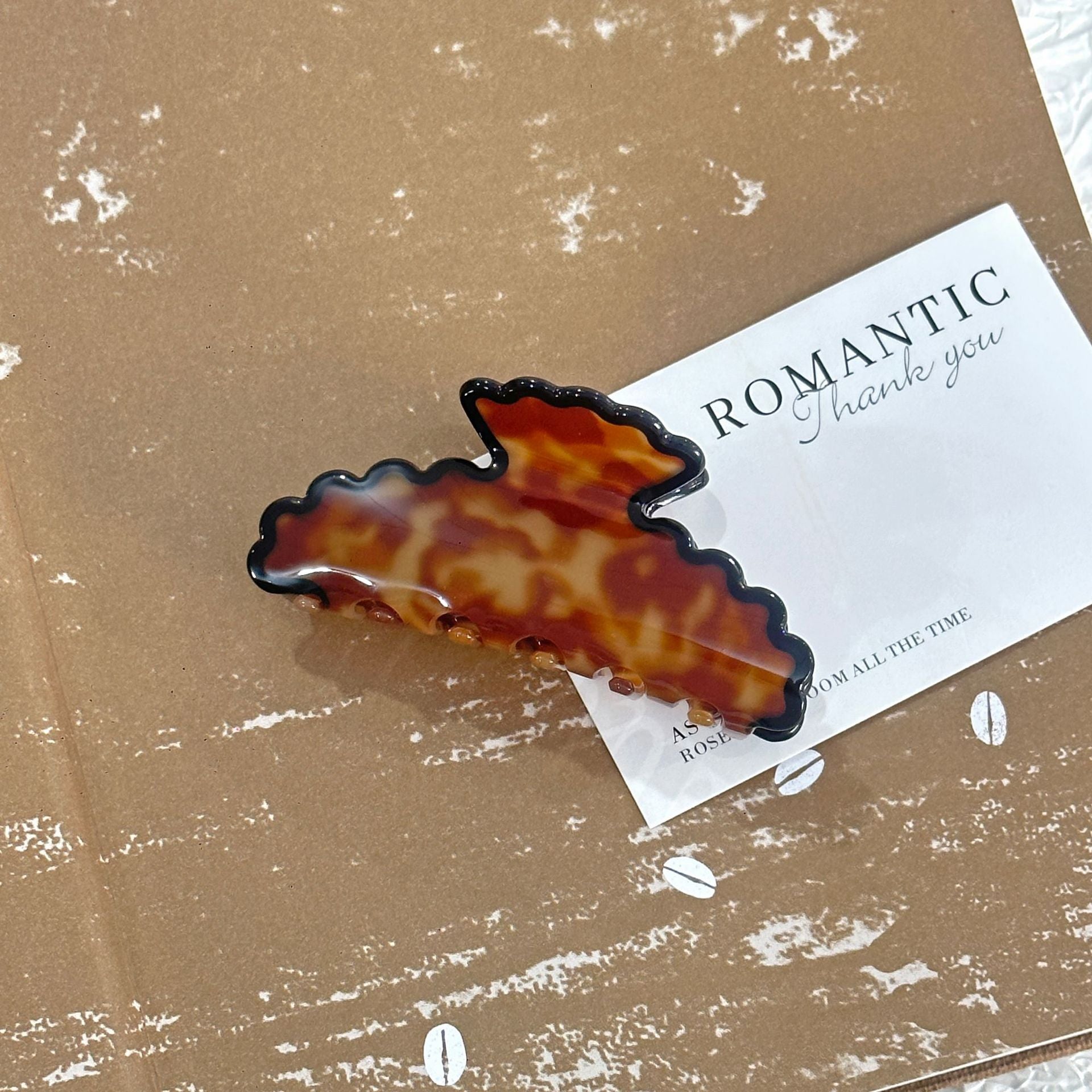 Blue-and-White Porcelain Style Claw Clip — Tie-Dye Speckled Pattern, Ideal for Updos