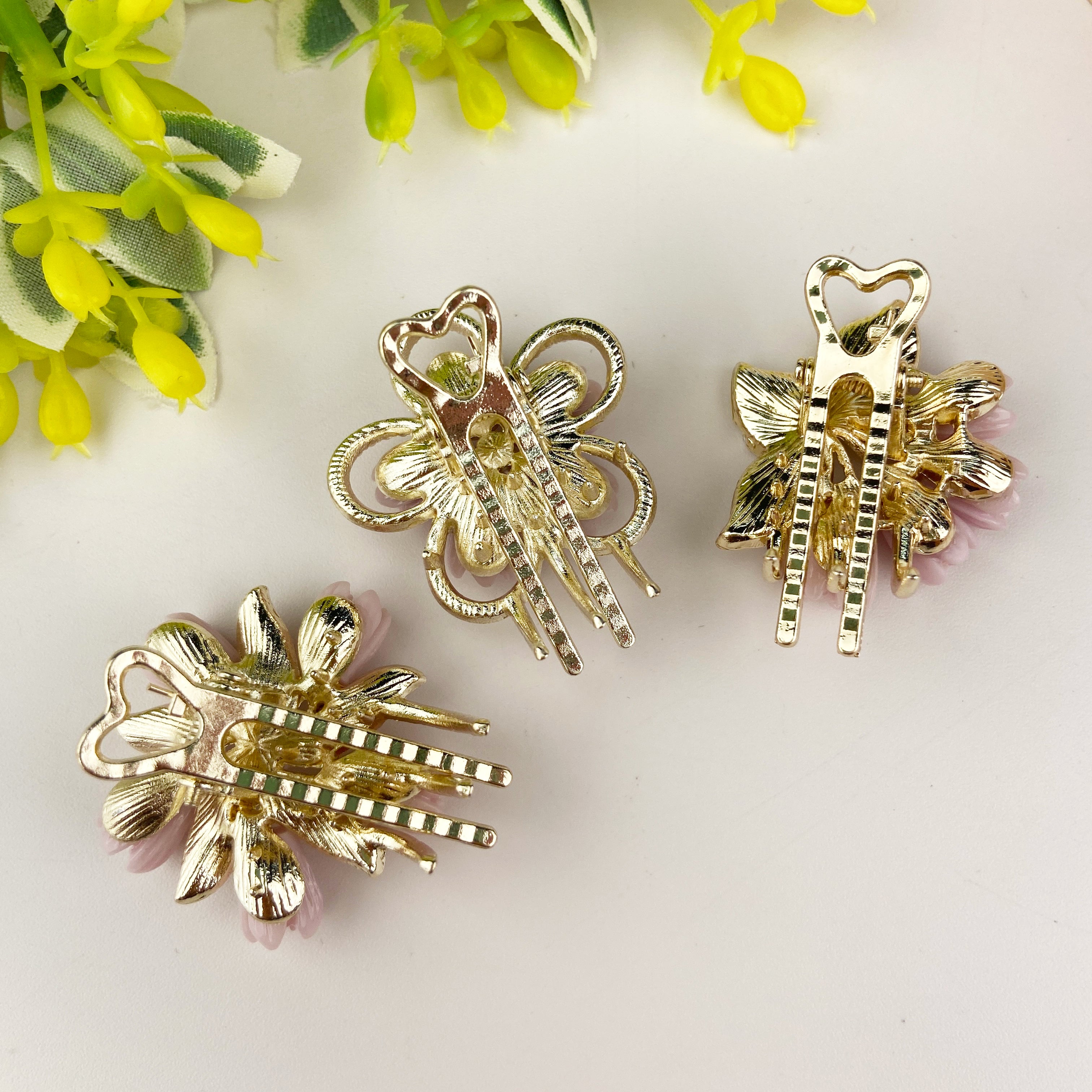 Pearl Flower Hair Clip