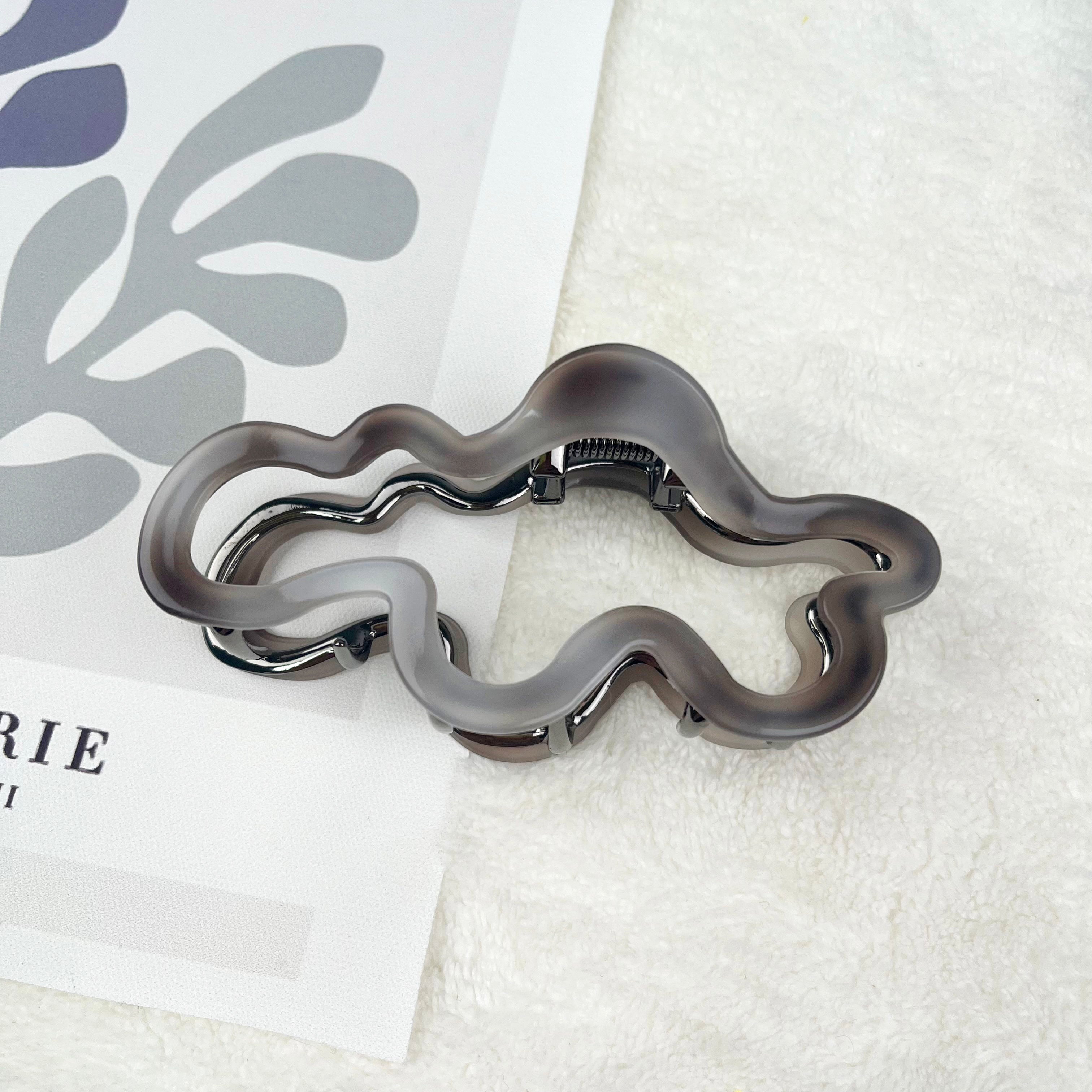 Acetate metal cloud hair claw clip
