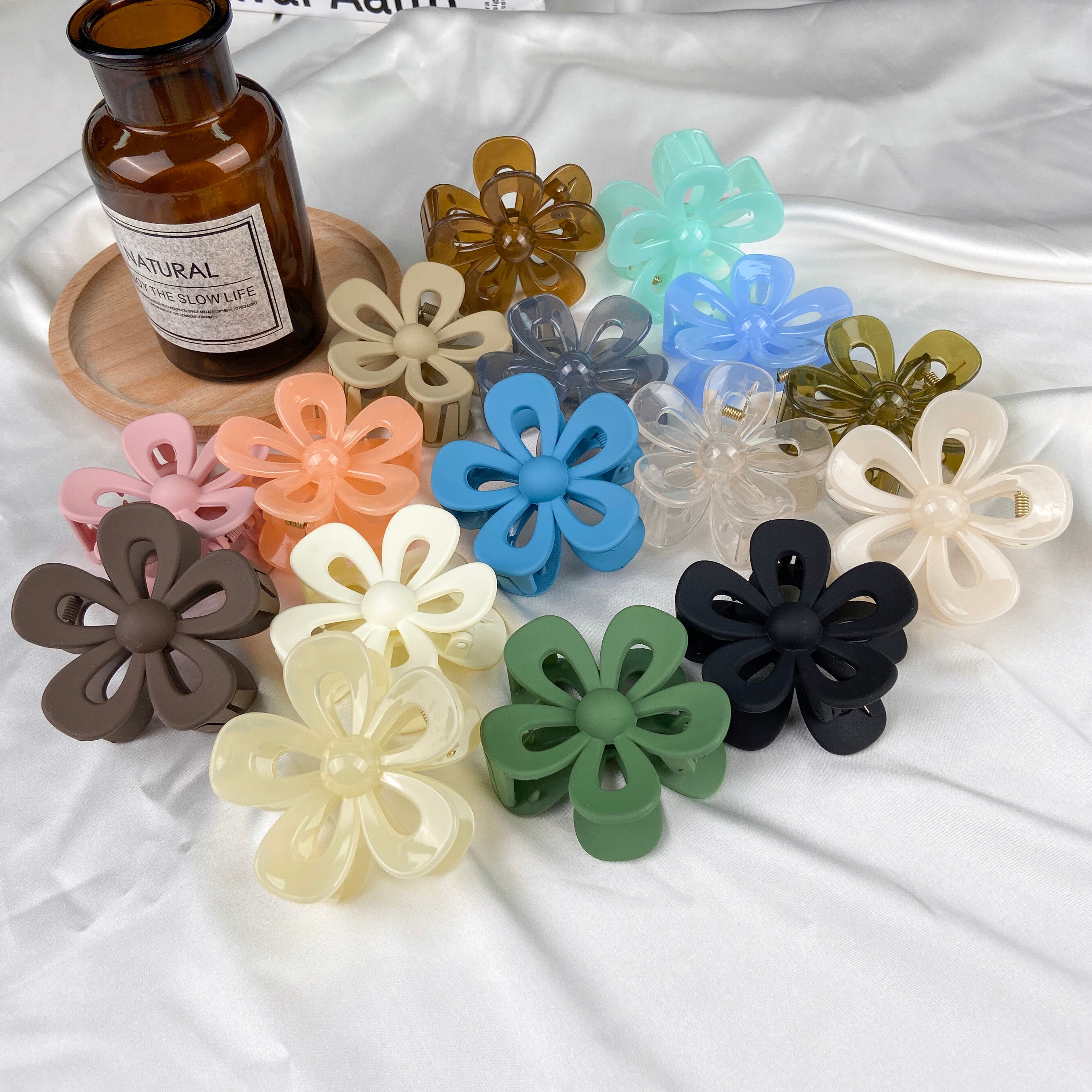 Jelly Flower Hair Clip Frosted Updo Shark Clip Hair