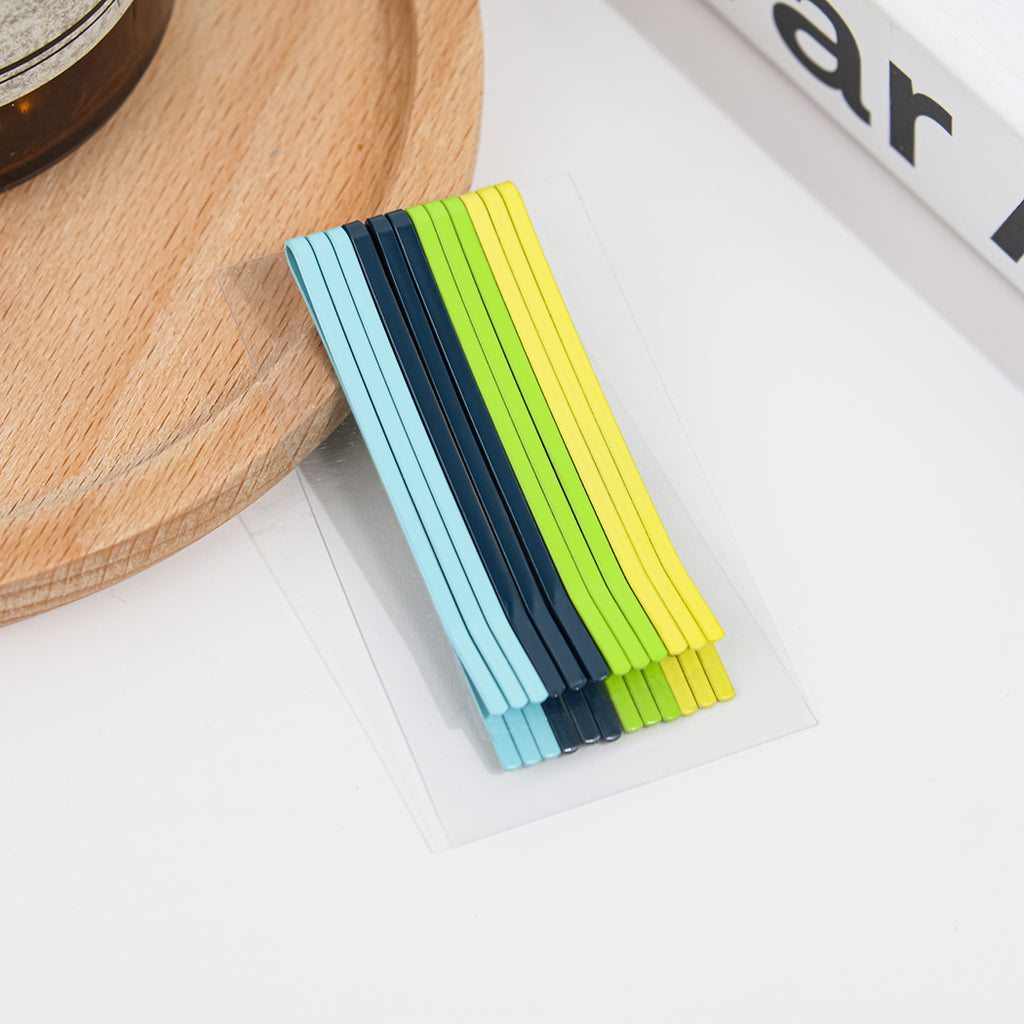 Bunte, stabförmige, mattierte Haarnadel mit Clip 