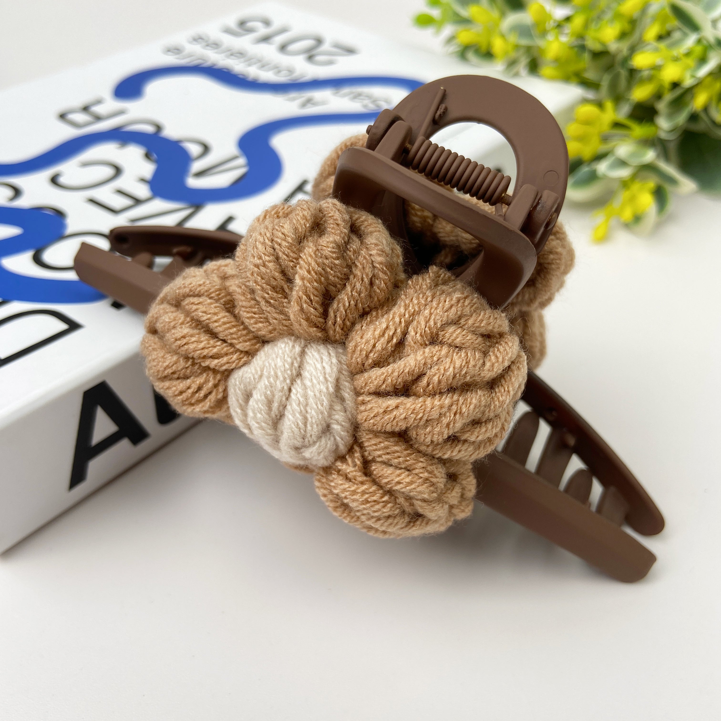 Autumn Winter Simple Knitted Double Sided Flower Clip