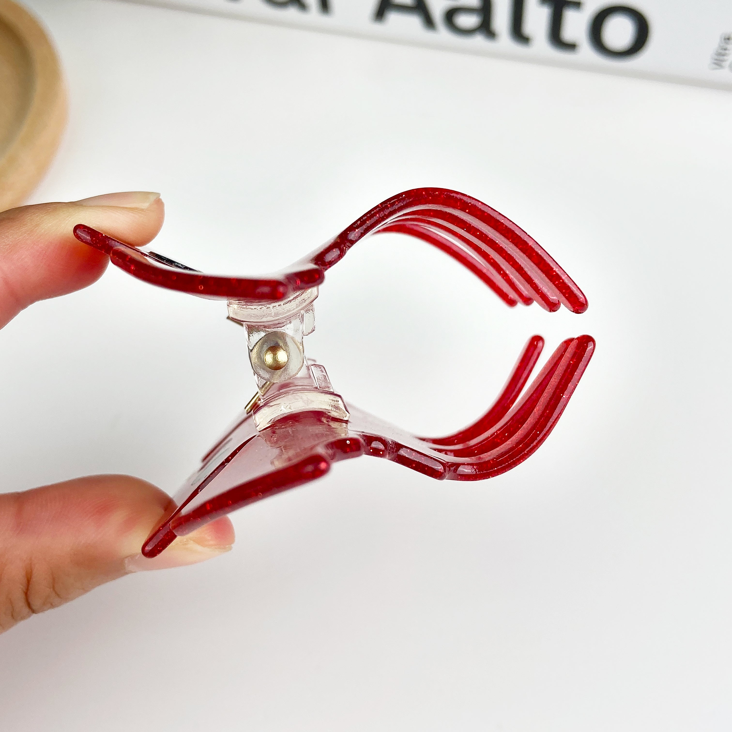 Dark Style Glitter Bat Hair Claw