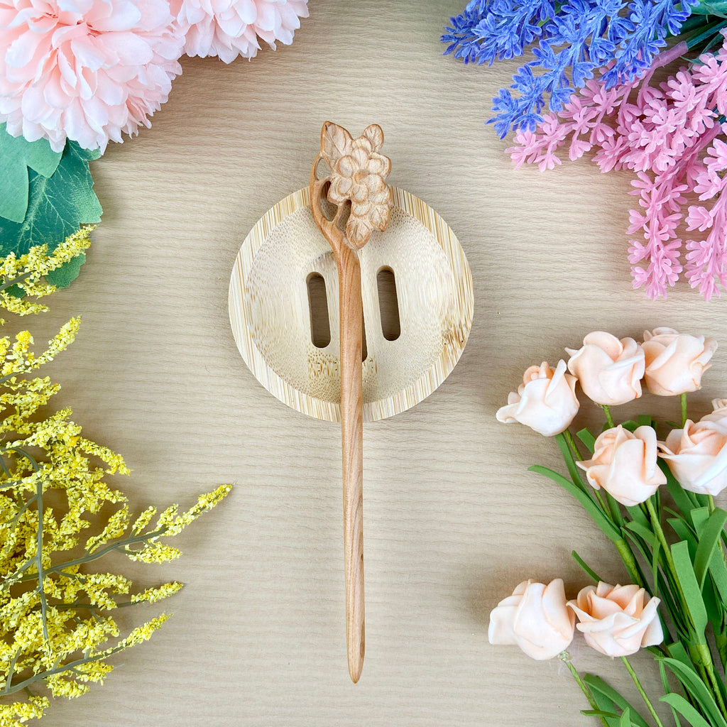 Hand carved lotus hairpin peach wood hairpin