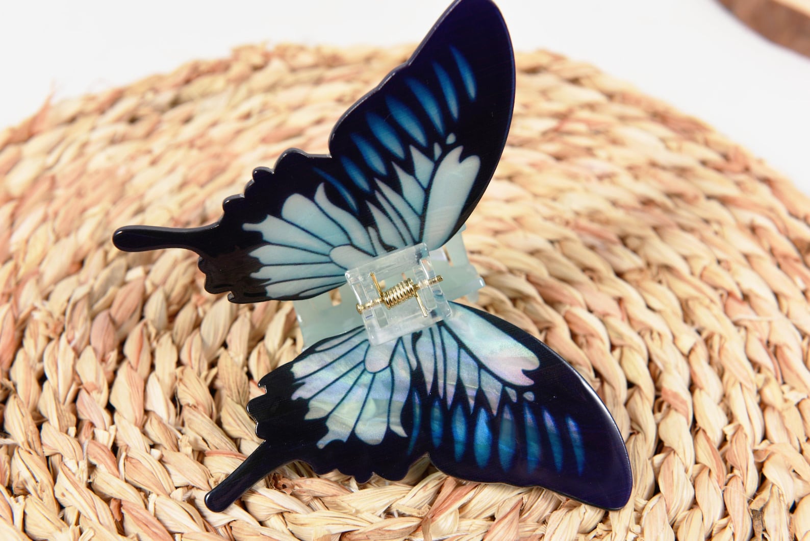 French Butterfly Grip Back Head Updo Shark Clip